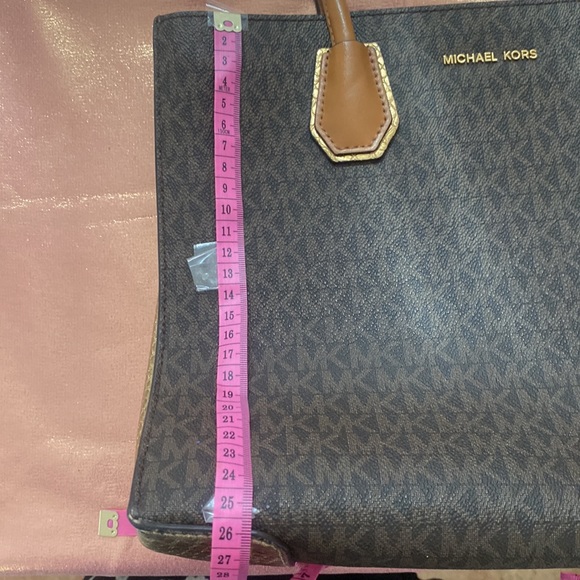 Michael Kors Studio Large Mercer Gold/Brown purse - Picture 16 of 16